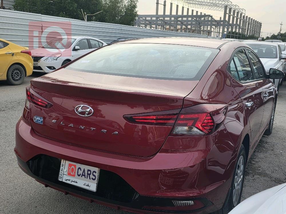 هيونداي النترا